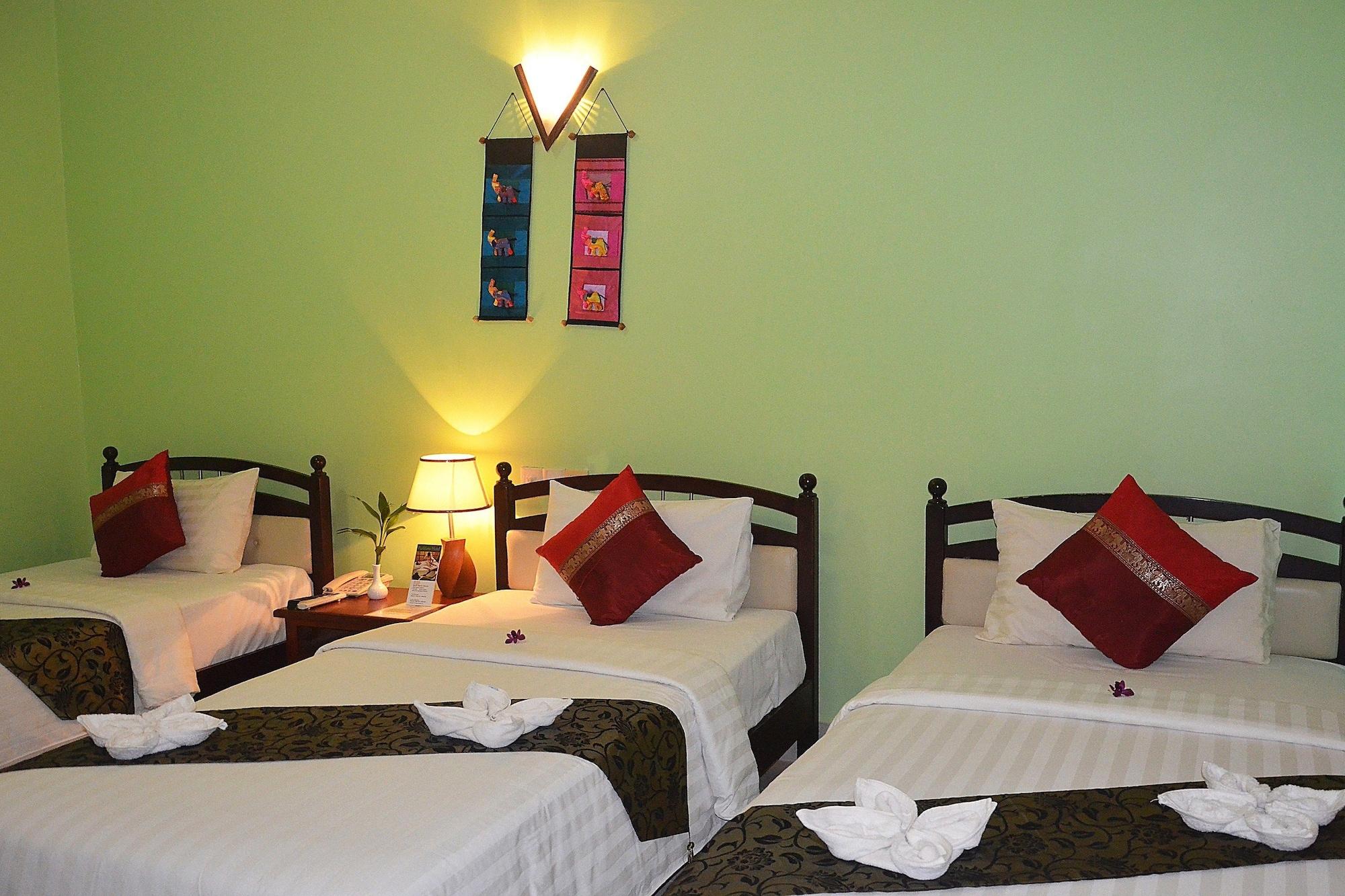 Parklane Hotel Siem Reap Exteriör bild