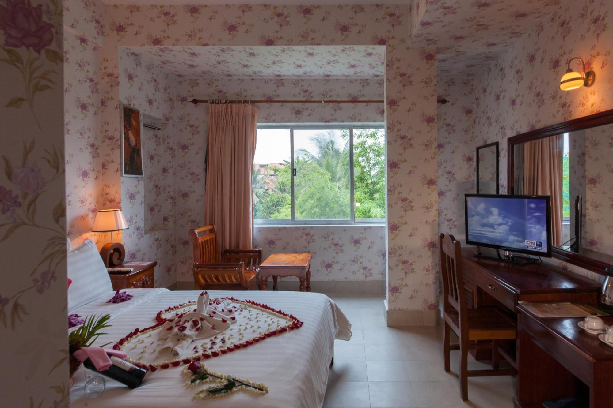 Parklane Hotel Siem Reap Exteriör bild