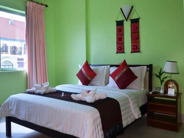 Parklane Hotel Siem Reap Exteriör bild