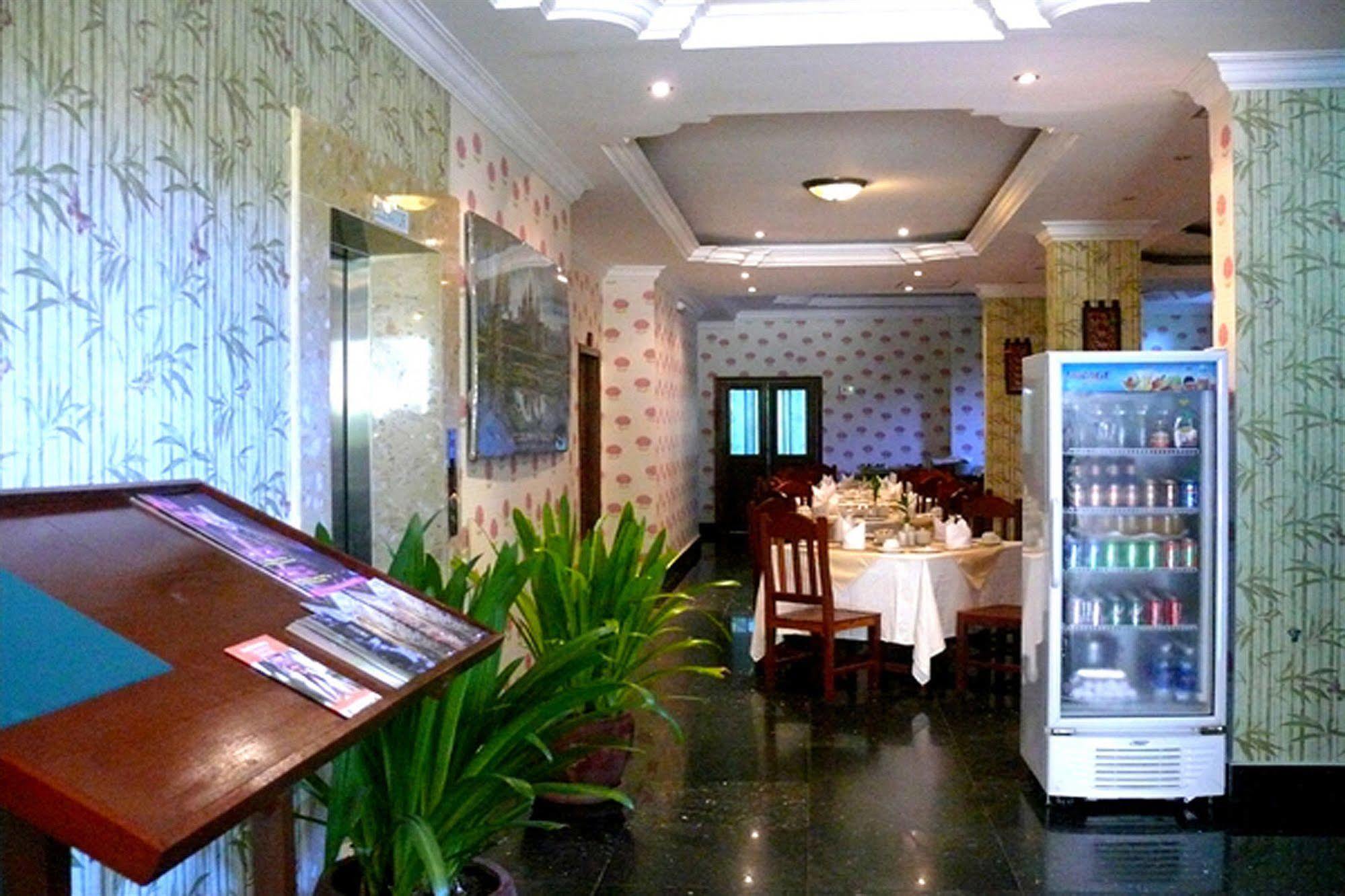 Parklane Hotel Siem Reap Exteriör bild